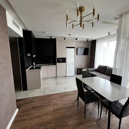 Апартаменти Sunvi В Жк Сонячний Квартал Golubinoye Exteriér fotografie
